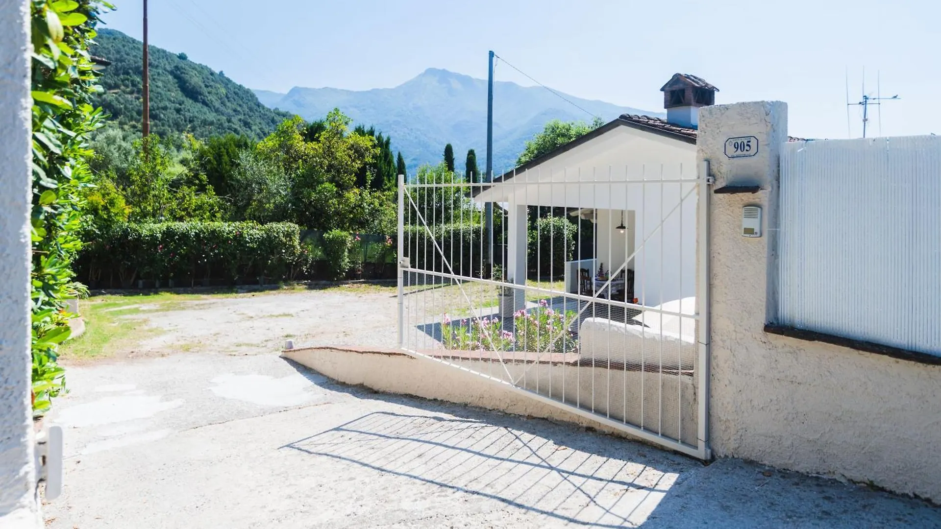 Lovely Cosy Villa, Jacuzzi, Nature Camaiore Italie